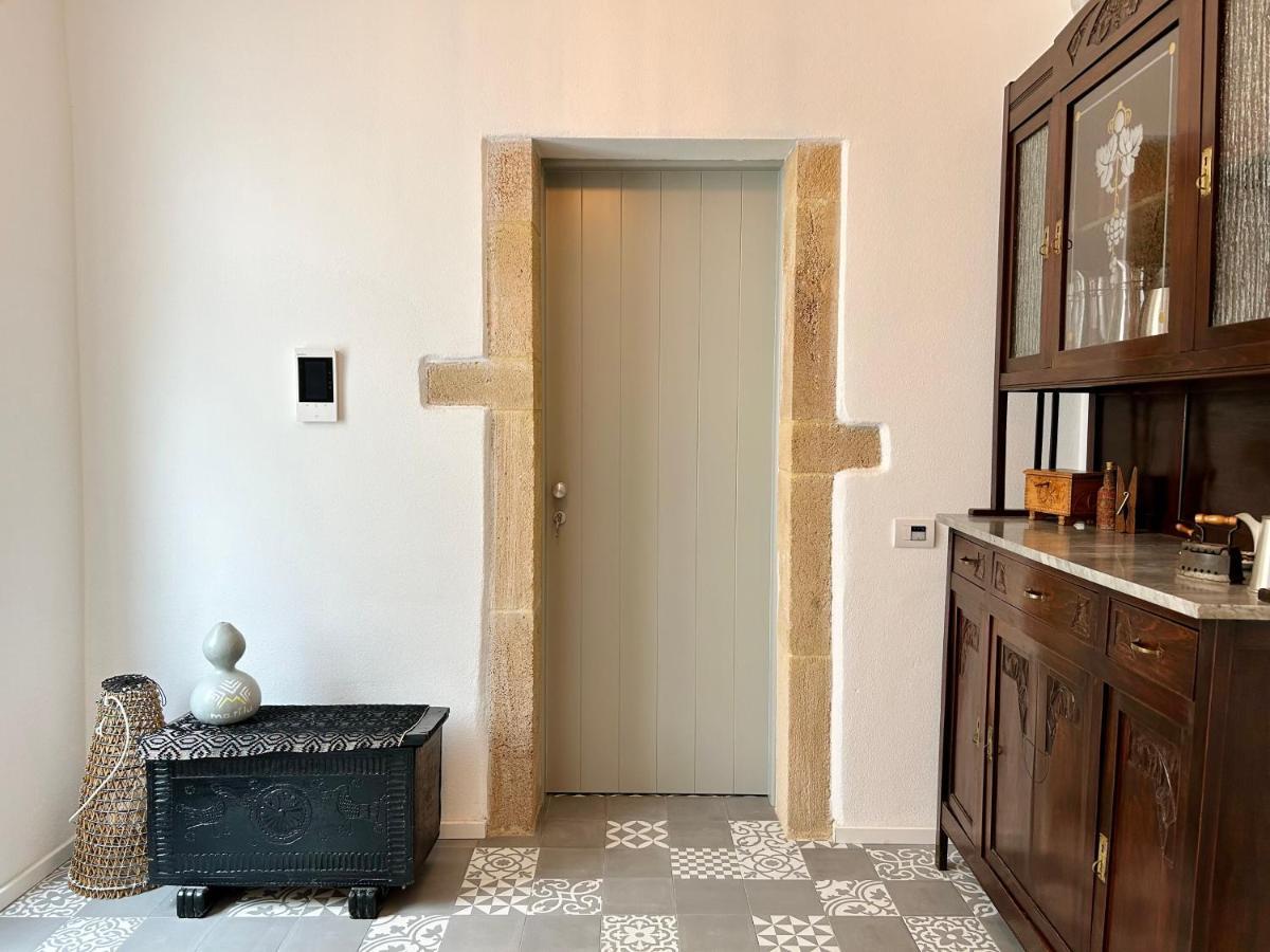 Càbras Palazzo Ma.Ri.Lu.酒店 外观 照片